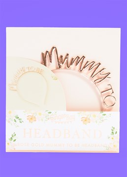 <p><span>The perfect fun yet stylish baby shower accessory, make the &lsquo;Mummy To Be&rsquo; the centre of attention with this gorgeous rose gold metal headband. Surprise the expecting mama with this headband to make her feel extra special and she can treasure it as a keepsake for many years to come.</span><span> </span></p><p><span>Each pack contains 1 x baby shower headband. Dimensions: 19cm high, 17cm wide.</span><span> </span></p>